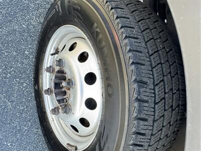 2023 Ford Transit 250 ,AWD - Photo 15 - Norco, CA 92860