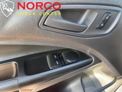 2017 Ford Transit Connect XL  Refrigerator Mini Cargo - Photo 14 - Norco, CA 92860