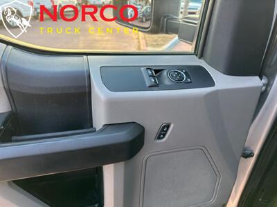 2017 Ford F-550 16' Stake Bed Diesel w/ Liftgate  (2500 lbs. Capacity) - Photo 17 - Norco, CA 92860