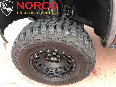 2015 GMC Sierra 1500 SLE Extended Cab Short Bed Lifted   - Photo 14 - Norco, CA 92860