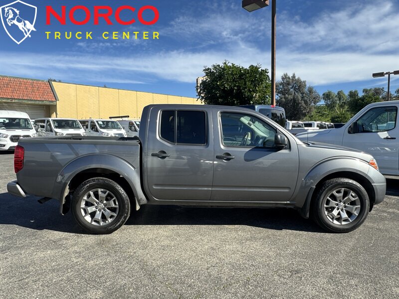 2021 Nissan Frontier SV Crew Cab Short Bed  