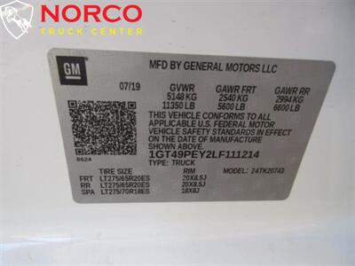 2020 GMC Sierra 2500 AT4  4X4 - Photo 31 - Norco, CA 92860