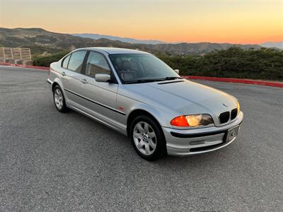 2001 BMW 325i   - Photo 1 - Santa Clarita, CA 91390