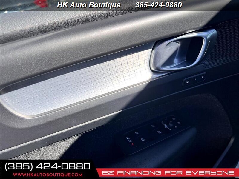 2019 Volvo XC40 T5 Momentum - Photo 8 - West Bountiful, UT 84087-1313