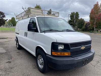 2015 Chevrolet Express 2500   - Photo 1 - Forest Grove, OR 97116