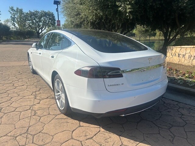 2014 Tesla Model S photo