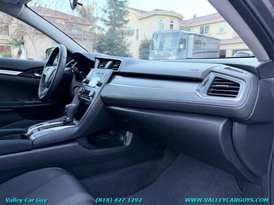 2017 Honda Civic LX - Photo 9 - Reseda, CA 91335