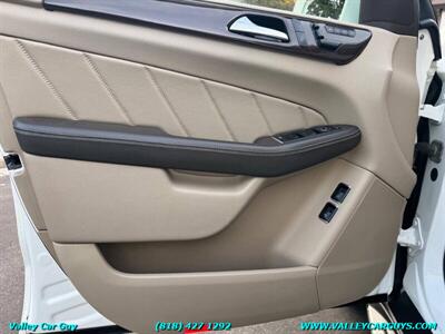 2015 Mercedes-Benz GL 450 4MATIC   - Photo 15 - Reseda, CA 91335
