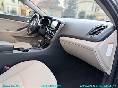2015 Kia Optima Hybrid LX   - Photo 12 - Reseda, CA 91335