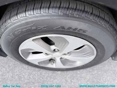 2015 Kia Optima Hybrid LX   - Photo 33 - Reseda, CA 91335