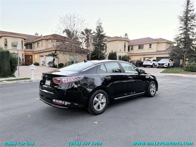 2015 Kia Optima Hybrid LX   - Photo 7 - Reseda, CA 91335