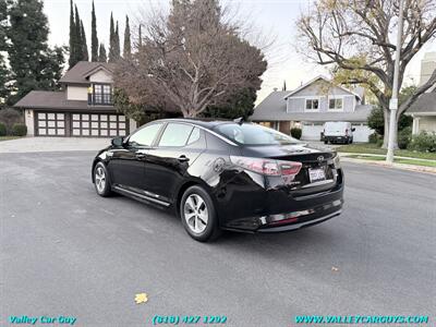 2015 Kia Optima Hybrid LX   - Photo 9 - Reseda, CA 91335