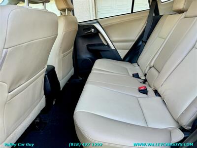 2013 Toyota RAV4 Limited   - Photo 17 - Reseda, CA 91335