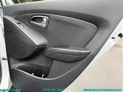2014 Hyundai TUCSON Limited   - Photo 31 - Reseda, CA 91335