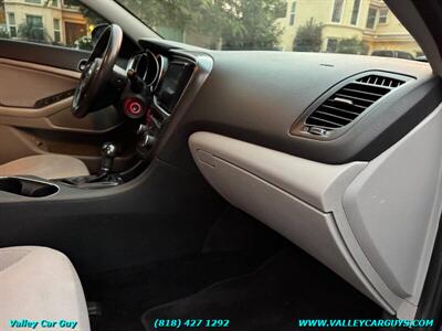 2015 Kia Optima LX - Photo 10 - Reseda, CA 91335