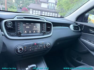 2018 Kia Sorento LX   - Photo 17 - Reseda, CA 91335