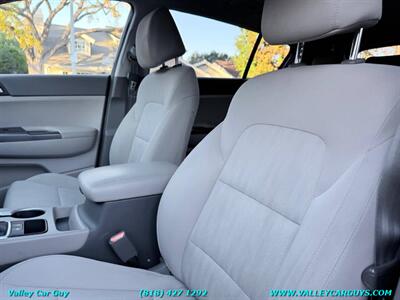 2017 Kia Sportage LX   - Photo 12 - Reseda, CA 91335