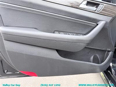 2015 Hyundai SONATA Limited - Photo 33 - Reseda, CA 91335