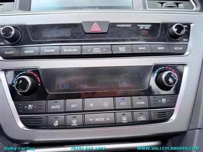 2015 Hyundai SONATA Limited - Photo 27 - Reseda, CA 91335