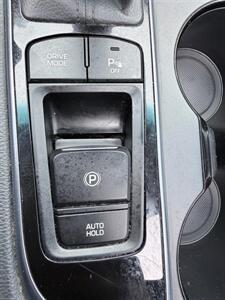 2015 Hyundai SONATA Limited - Photo 28 - Reseda, CA 91335