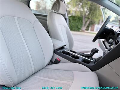 2015 Hyundai SONATA SE   - Photo 10 - Reseda, CA 91335