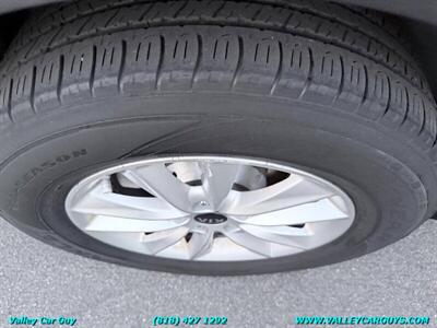 2019 Kia Sorento L   - Photo 32 - Reseda, CA 91335