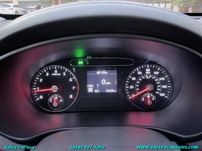 2019 Kia Sorento L   - Photo 18 - Reseda, CA 91335