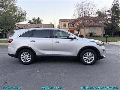 2019 Kia Sorento L   - Photo 8 - Reseda, CA 91335
