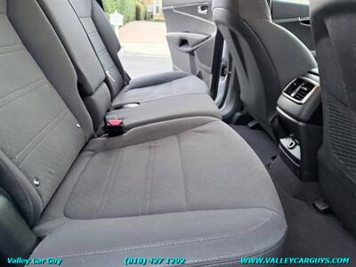 2019 Kia Sorento L   - Photo 22 - Reseda, CA 91335