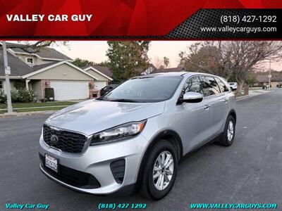 2019 Kia Sorento L   - Photo 1 - Reseda, CA 91335