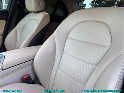 2015 Mercedes-Benz C 300 4MATIC   - Photo 14 - Reseda, CA 91335