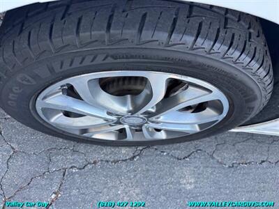 2015 Mercedes-Benz C 300 4MATIC   - Photo 26 - Reseda, CA 91335