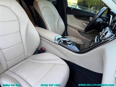 2015 Mercedes-Benz C 300 4MATIC   - Photo 12 - Reseda, CA 91335