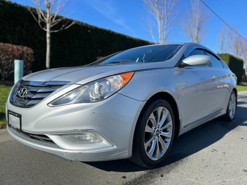 2013 Hyundai SONATA SE   - Photo 1 - South San Francisco, CA 94080
