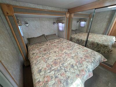 2006 Northwood Arctic Fox 29-5E   - Photo 6 - South San Francisco, CA 94080