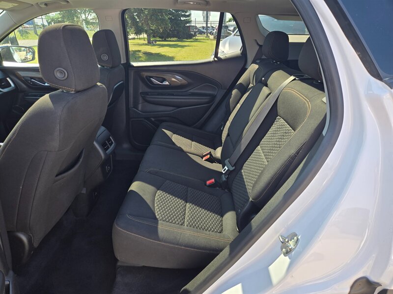 2021 GMC Terrain SLE - Photo 10 - Edmonton, AB T6E 6B3