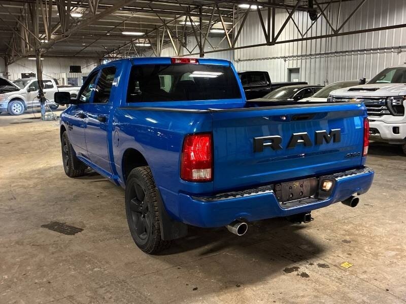 2021 RAM 1500 Classic Express - Photo 5 - Edmonton, AB T6E 6B3