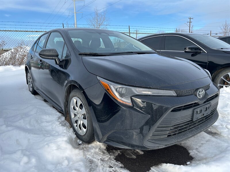 2023 Toyota Corolla LE   - Photo 1 - Edmonton, AB T6E 6B3