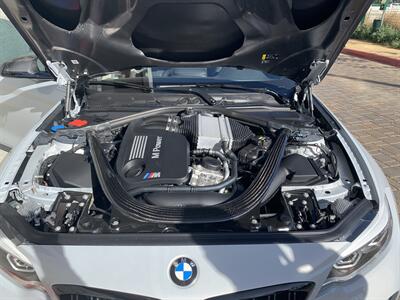 2020 BMW M2 CS  6MT Rare Hockenheim Silver on Gold Wheels Carbon Ceramic Brakes - Photo 22 - Tarzana, CA 91356