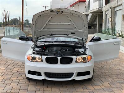 2013 BMW 1 Series 135is  6MT in Alpine White and Coral Red - Photo 22 - Tarzana, CA 91356