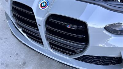 2023 BMW M3 Edition 50 Jahre in Lime Rock Grey Metallic   - Photo 32 - Tarzana, CA 91356