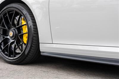 2018 Porsche 911 Turbo S  in Chalk on Black Leather Interior - Photo 49 - Tarzana, CA 91356