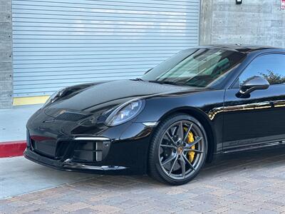 2019 Porsche 911 Carrera T  7-Speed Manual CCB Front Lift System Rear Axle Steering - Photo 2 - Tarzana, CA 91356