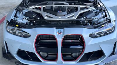 2023 BMW M4 CSL with Full Carbon Racing Seats   - Photo 13 - Tarzana, CA 91356