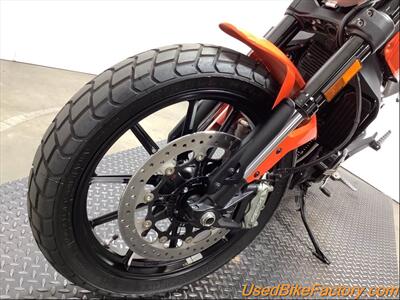 2019 Ducati SCRAMBLER ICON Atomic Tangerine   - Photo 35 - San Diego, CA 92121