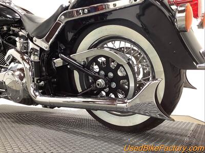 2017 Harley-Davidson Softail FLSTC HERITAGE CLASSIC   - Photo 18 - San Diego, CA 92121
