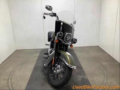 2018 Harley-Davidson FLHC HERITAGE CLASSIC   - Photo 3 - San Diego, CA 92121