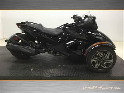 2016 Can-Am SPYDER RS-S SE5 Semi-Automatic   - Photo 1 - San Diego, CA 92121