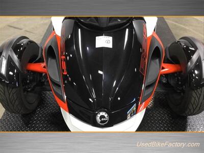 2015 Can-Am SPYDER RS-S SE5 SPECIAL S   - Photo 8 - San Diego, CA 92121