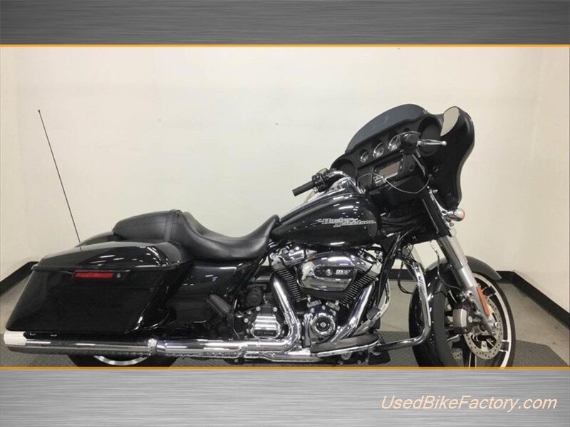 2018 Harley-Davidson FLHX STREET GLIDE   - Photo 1 - San Diego, CA 92121